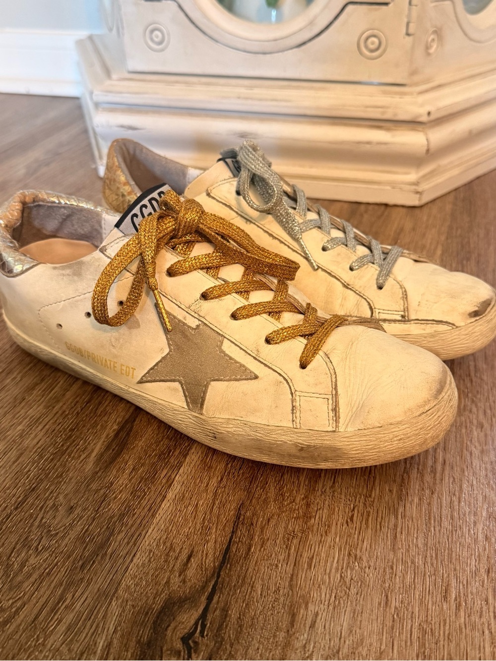 Golden Goose Superstar GGDB Private EDT Skate Sneakers Shoes Metallic Women's 39